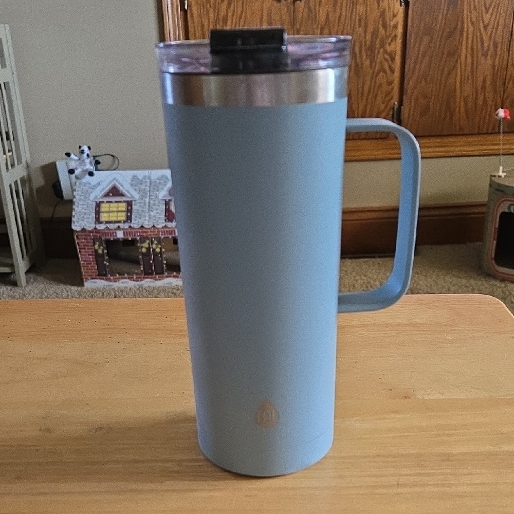 Tal Blue 20 Ounce Tumbler with Handle